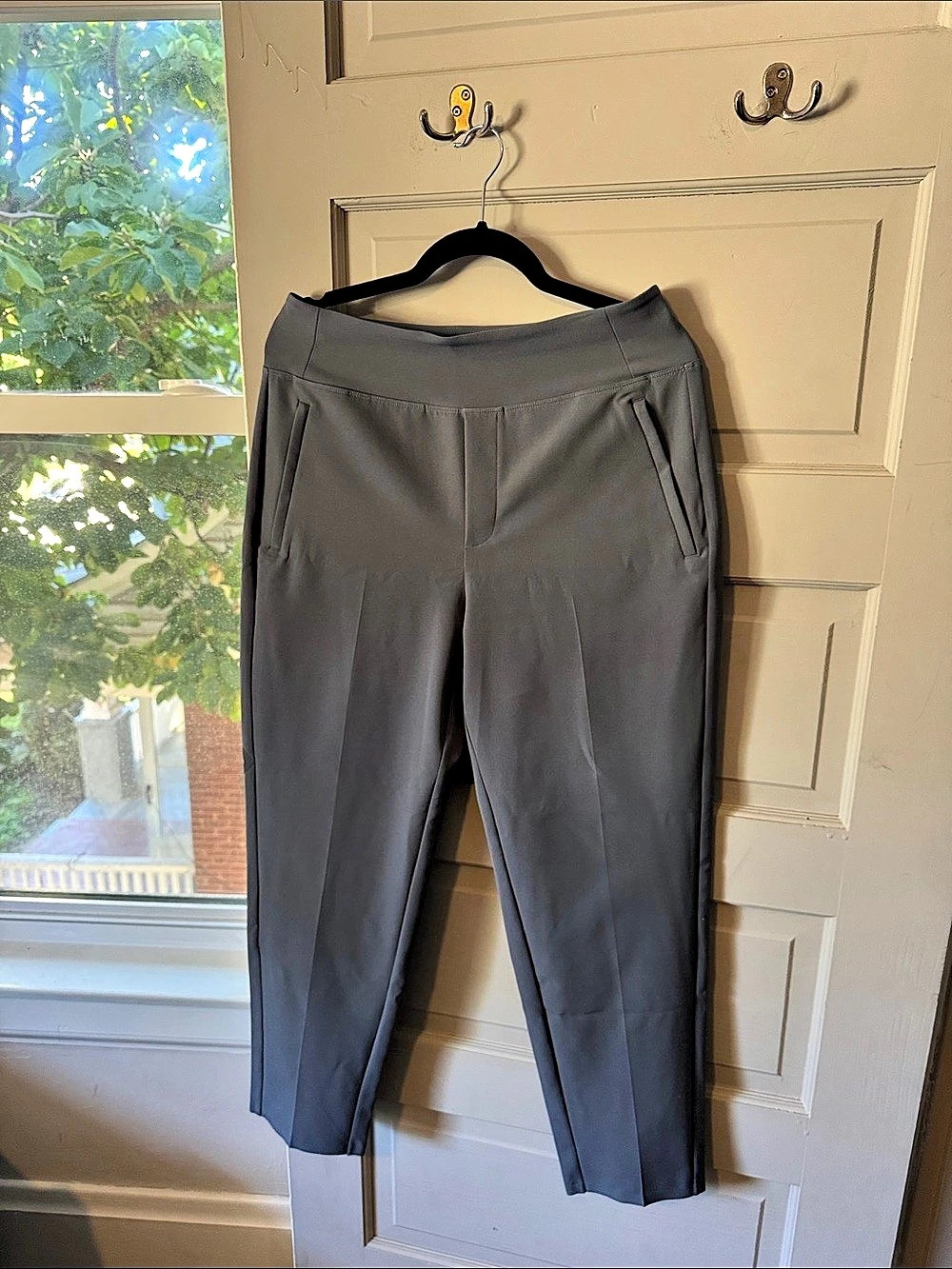 Athleta Endless high rise Ankle Pant blue Size 8